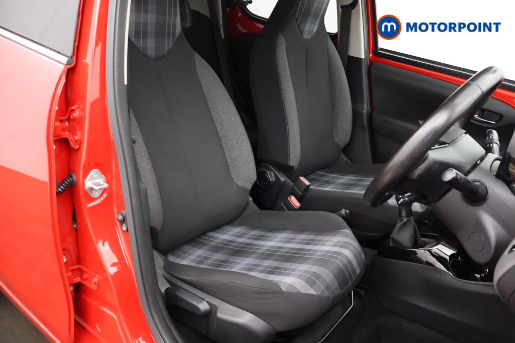Peugeot 108 Allure Manual Petrol Hatchback - Stock Number (1551588) - 9th supplementary image