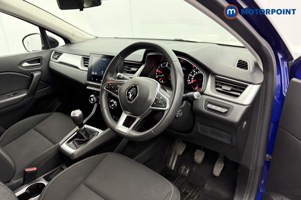 Renault Captur Iconic Manual Diesel SUV - Stock Number (1551613) - 4th supplementary image