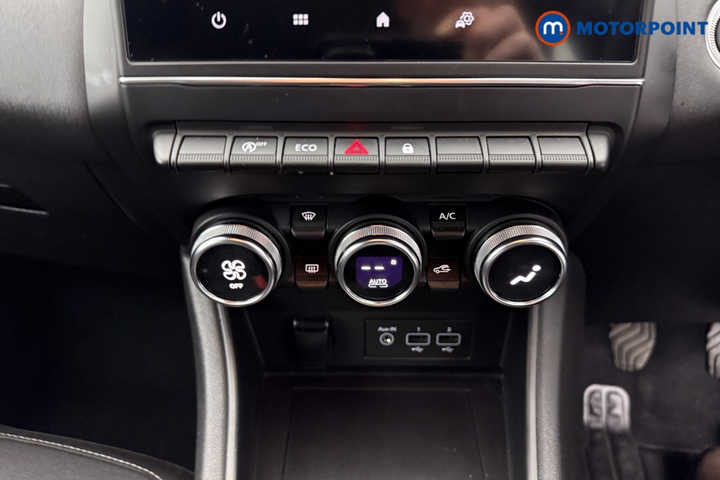 Renault Captur Iconic Manual Diesel SUV - Stock Number (1551613) - 10th supplementary image