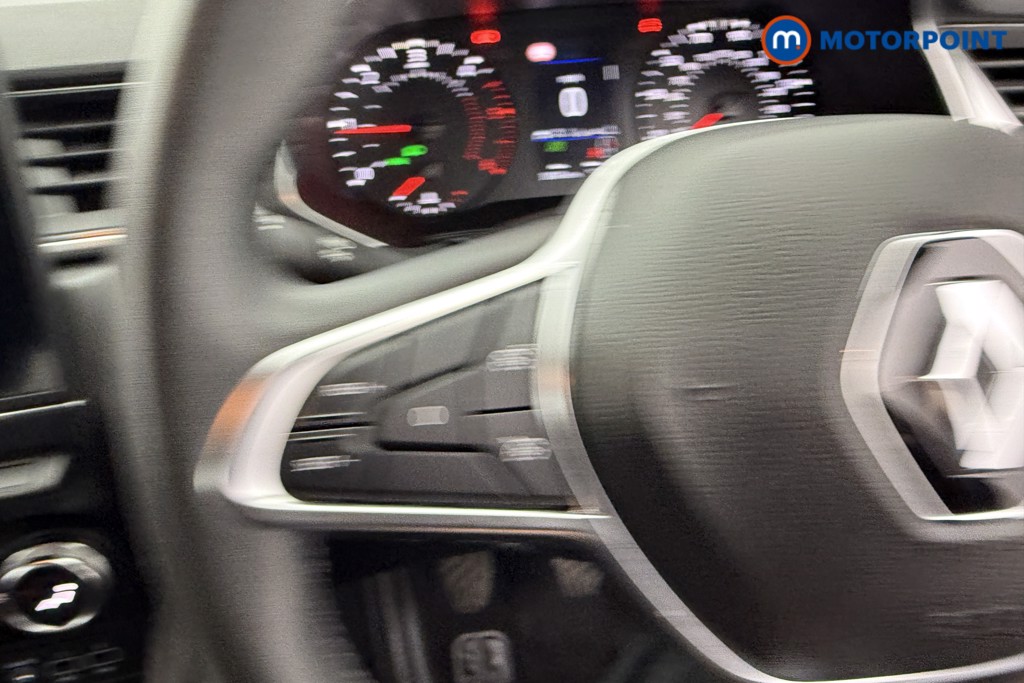 Renault Captur Iconic Manual Diesel SUV - Stock Number (1551613) - 12th supplementary image