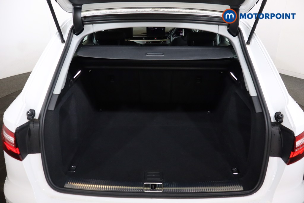 Audi A4 Technik Automatic Petrol Estate - Stock Number (1551827) - 14th supplementary image