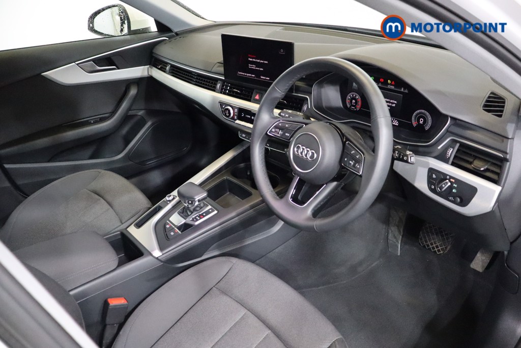 Audi A4 Technik Automatic Petrol Estate - Stock Number (1551827) - 1st supplementary image