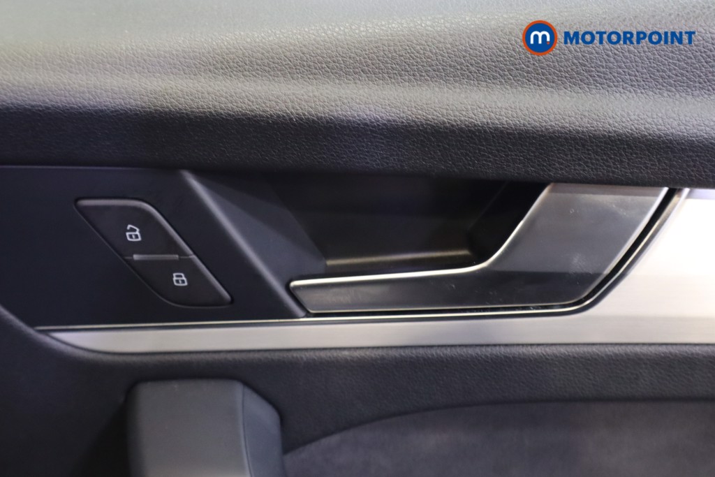 Audi Q5 S Line Automatic Petrol SUV - Stock Number (1551939) - 8th supplementary image