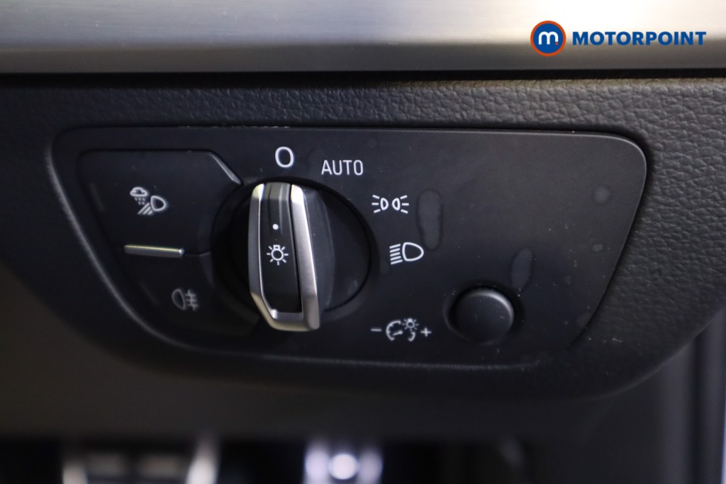 Audi Q5 S Line Automatic Petrol SUV - Stock Number (1551939) - 9th supplementary image