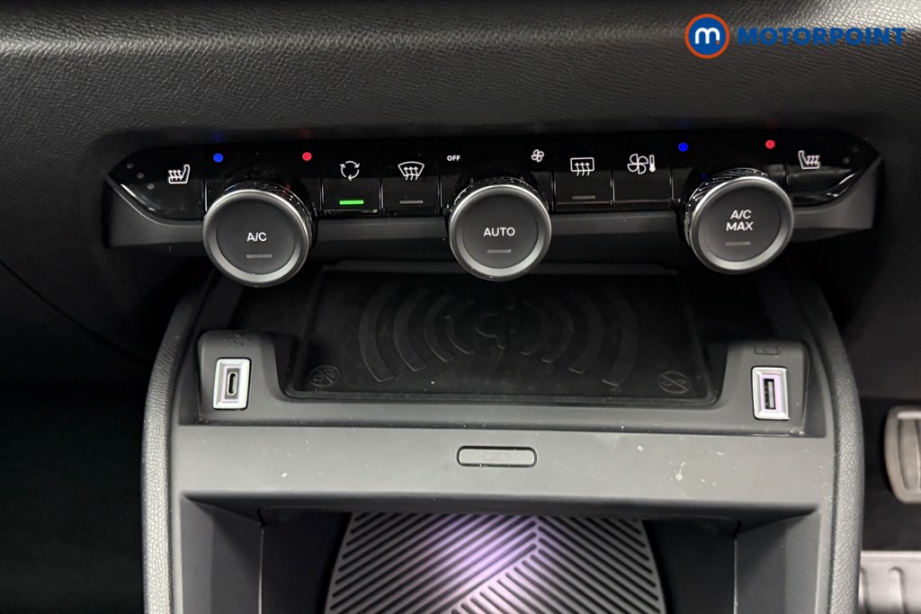 Citroen C4 E-Series Automatic Electric Hatchback - Stock Number (1552010) - 11th supplementary image