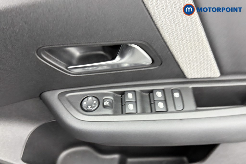 Citroen C4 E-Series Automatic Electric Hatchback - Stock Number (1552010) - 16th supplementary image