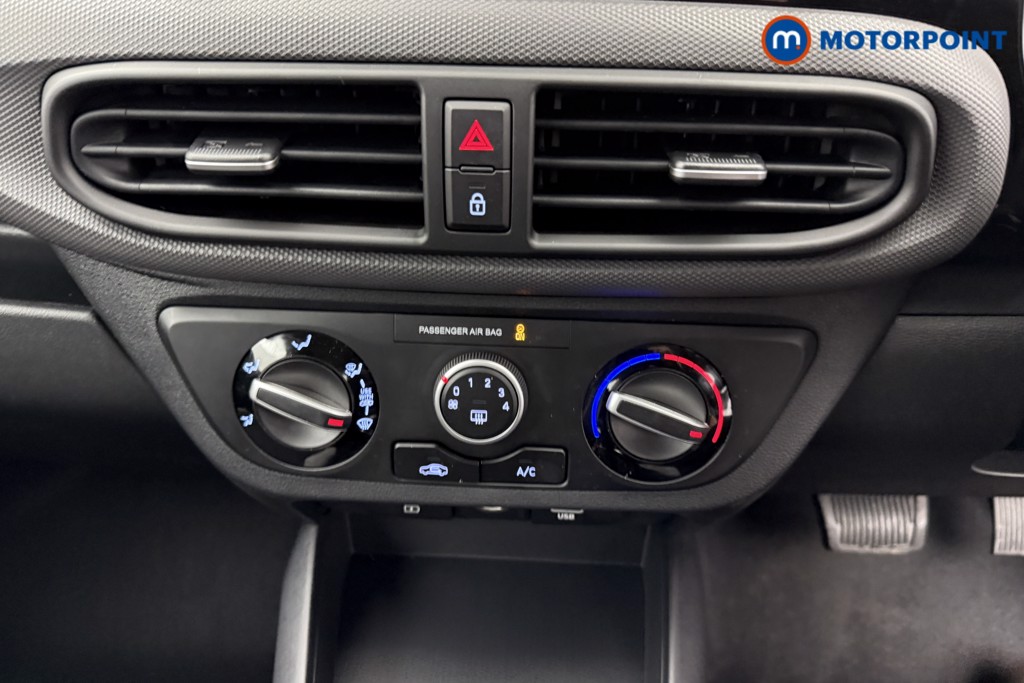 Hyundai I10 Advance Automatic Petrol Hatchback - Stock Number (1552015) - 11th supplementary image