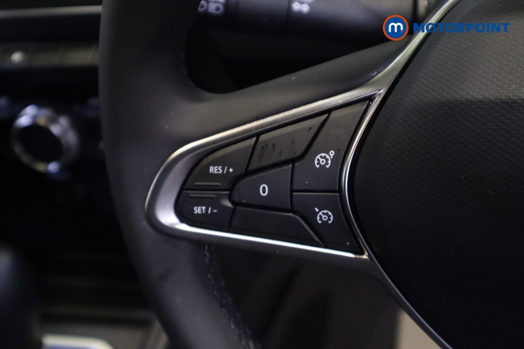 Renault Clio Evolution Automatic Petrol-Electric Hybrid Hatchback - Stock Number (1552191) - 11th supplementary image