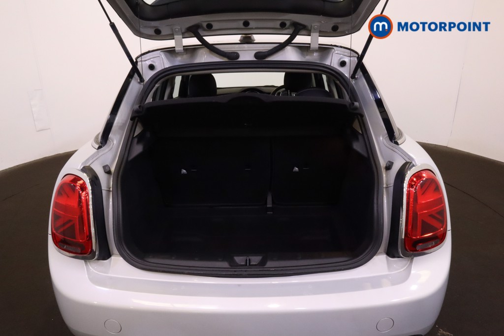 Mini Hatchback Cooper Classic Automatic Petrol Hatchback - Stock Number (1552532) - 17th supplementary image