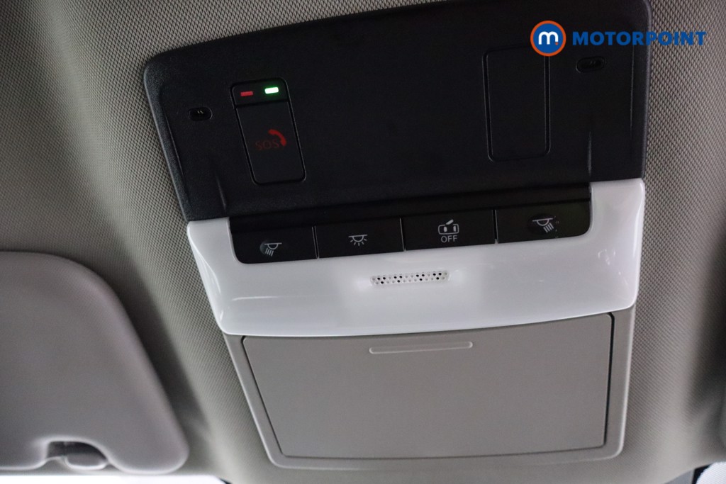 Nissan Qashqai N-Connecta Manual Petrol SUV - Stock Number (1526428) - 16th supplementary image