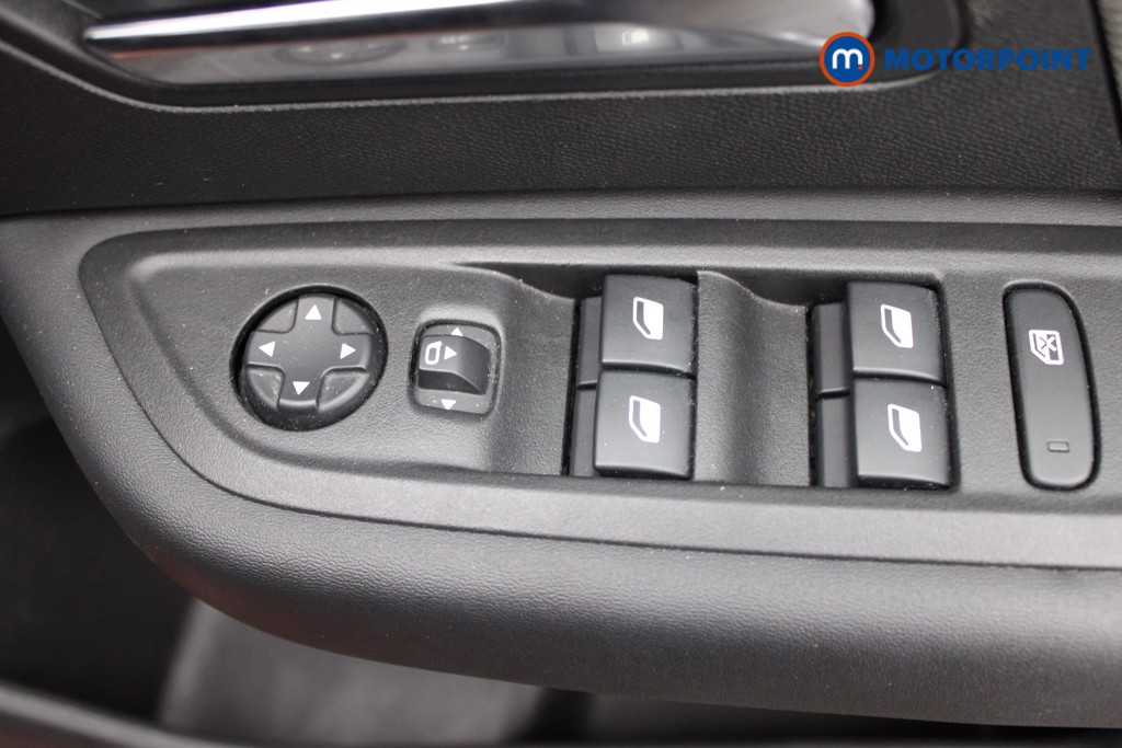 Citroen C4 Sense Plus Manual Petrol Hatchback - Stock Number (1537320) - 17th supplementary image