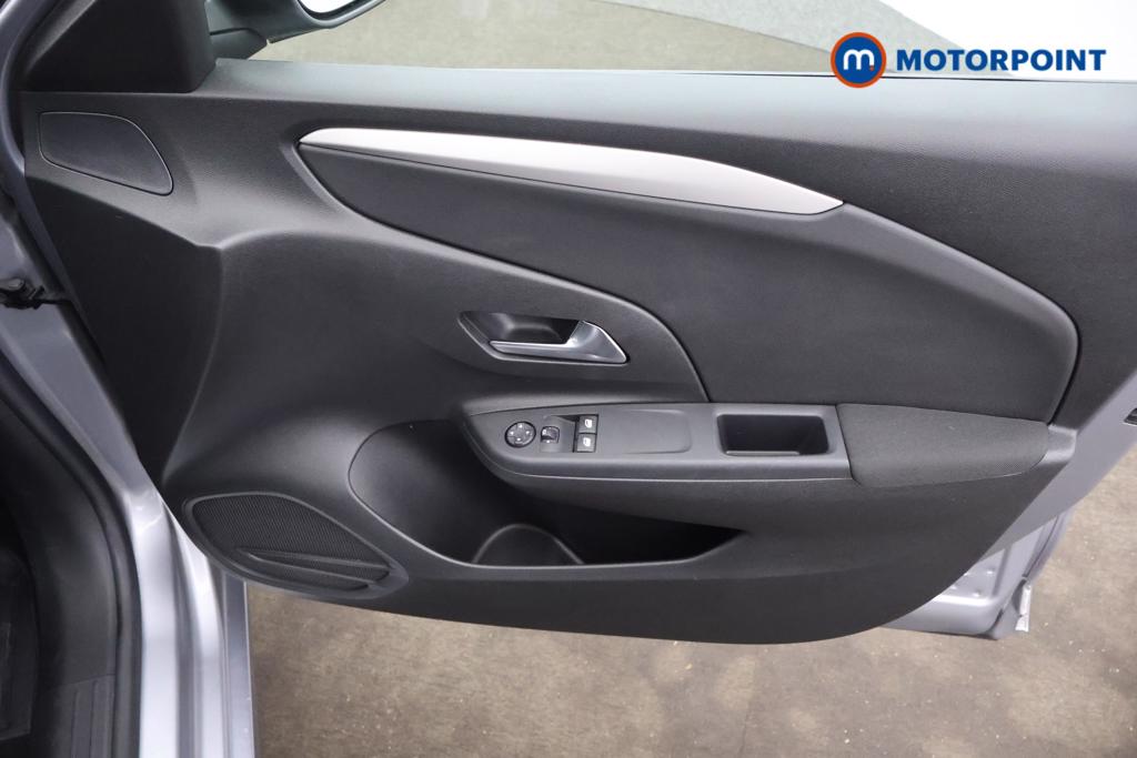 Vauxhall Corsa Se Premium Manual Petrol Hatchback - Stock Number (1537917) - 9th supplementary image
