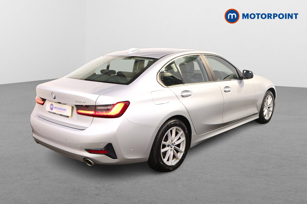 BMW 3 Series SE Automatic Petrol Saloon - Stock Number (1540646) - Drivers side rear corner