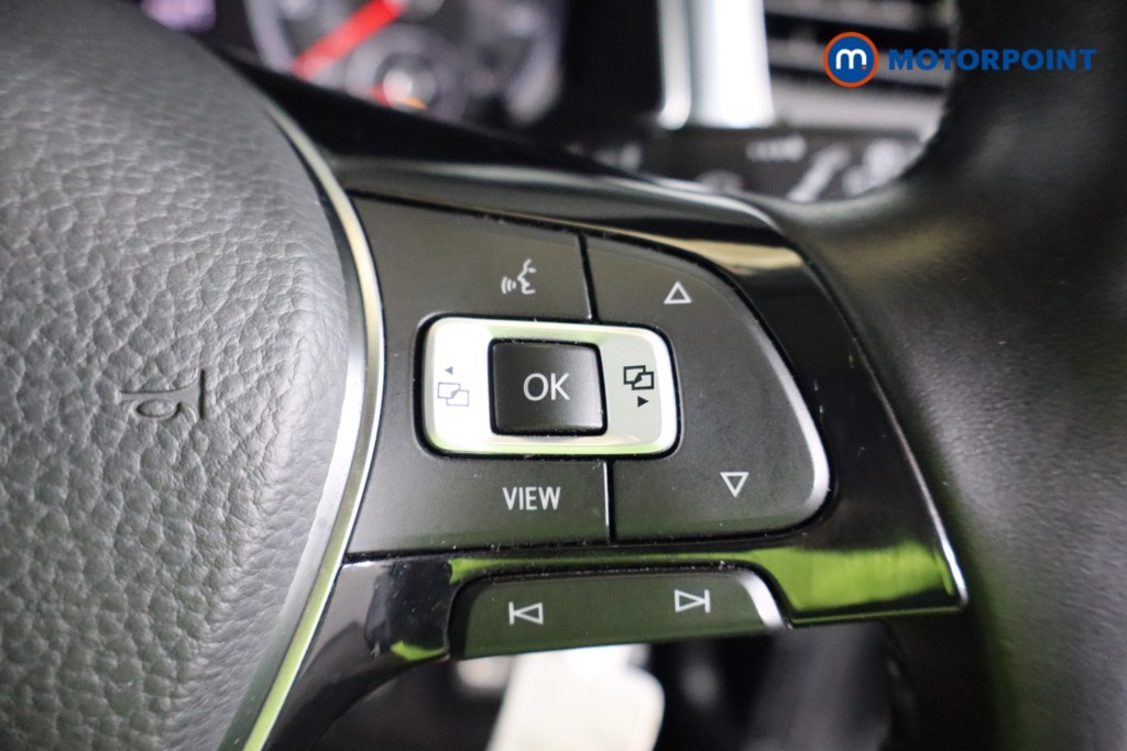Volkswagen T-Roc Active Manual Petrol SUV - Stock Number (1541031) - 8th supplementary image