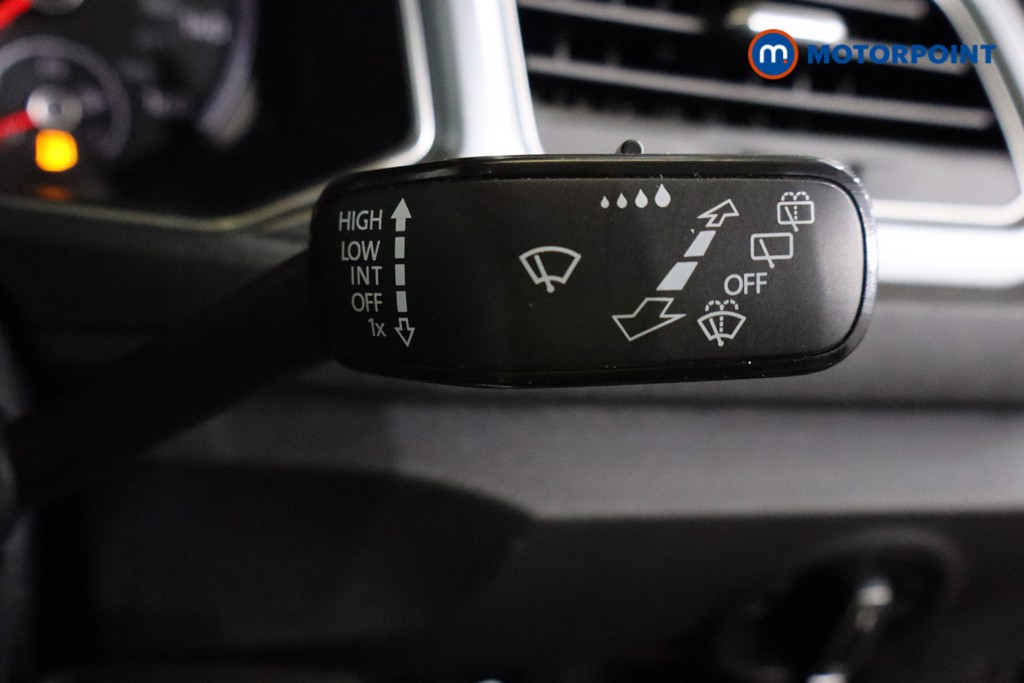 Volkswagen T-Roc Active Manual Petrol SUV - Stock Number (1541031) - 10th supplementary image