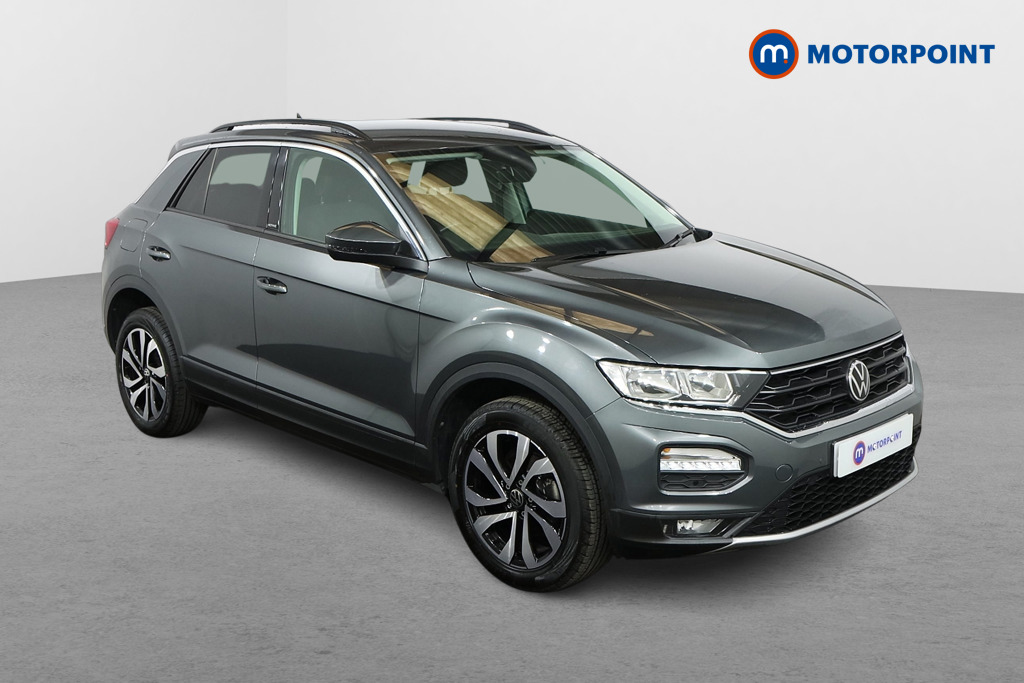 Volkswagen T-Roc Active Manual Petrol SUV - Stock Number (1541031) - Drivers side front corner