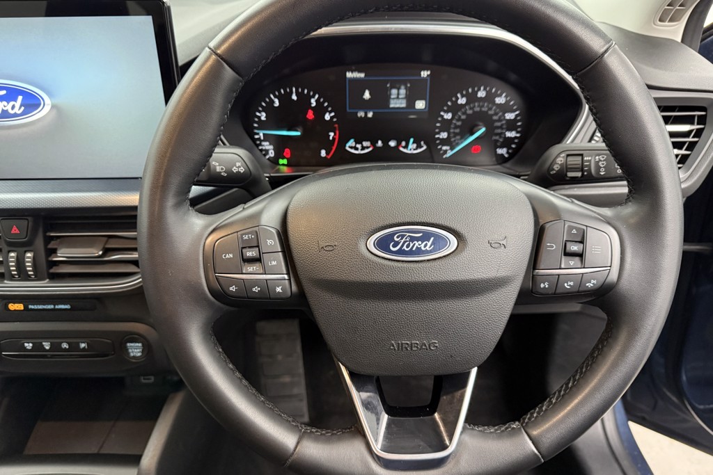 Ford Focus Active Edition Manual Petrol Estate - Stock Number (1541472) - 3rd supplementary image