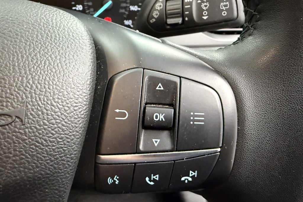 Ford Focus Active Edition Manual Petrol Estate - Stock Number (1541472) - 5th supplementary image