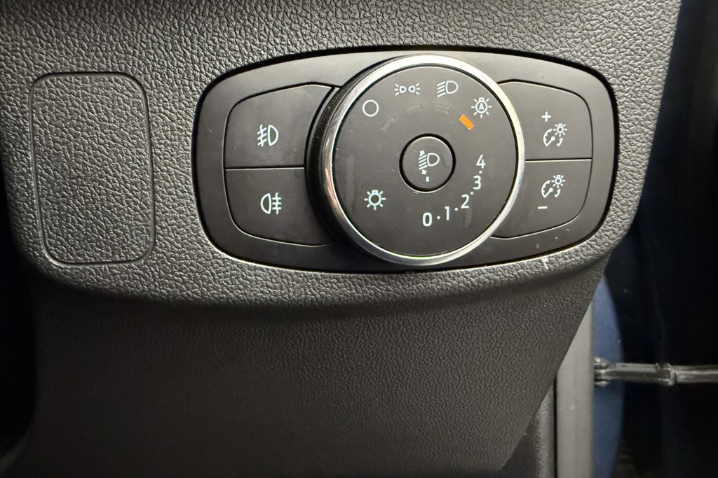 Ford Focus Active Edition Manual Petrol Estate - Stock Number (1541472) - 12th supplementary image