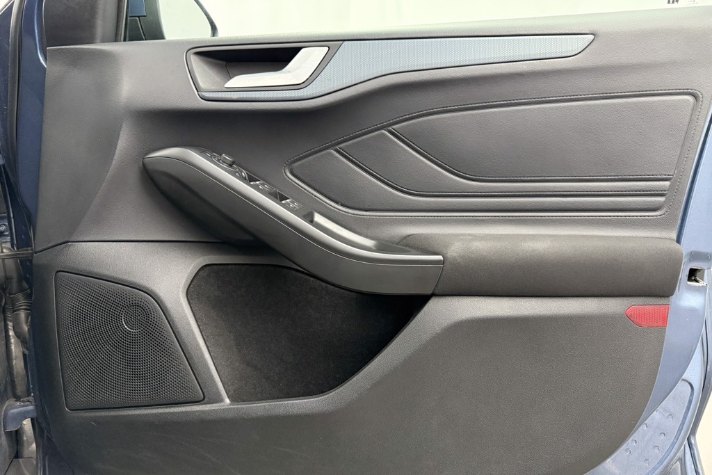 Ford Focus Active Edition Manual Petrol Estate - Stock Number (1541472) - 13th supplementary image