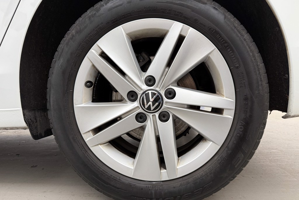 Volkswagen Golf Life Manual Petrol Hatchback - Stock Number (1541933) - 28th supplementary image