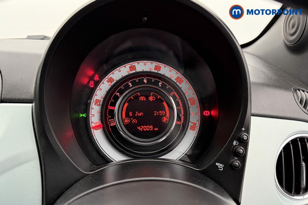 Fiat 500 Dolcevita Manual Petrol-Electric Hybrid Hatchback - Stock Number (1543143) - 4th supplementary image