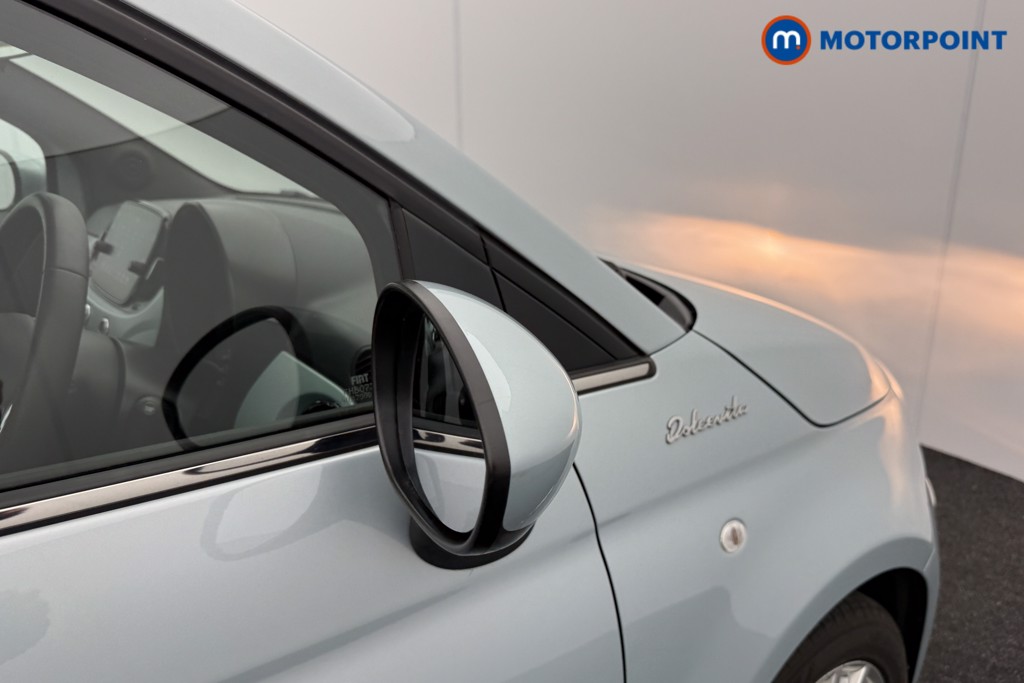 Fiat 500 Dolcevita Manual Petrol-Electric Hybrid Hatchback - Stock Number (1543143) - 15th supplementary image
