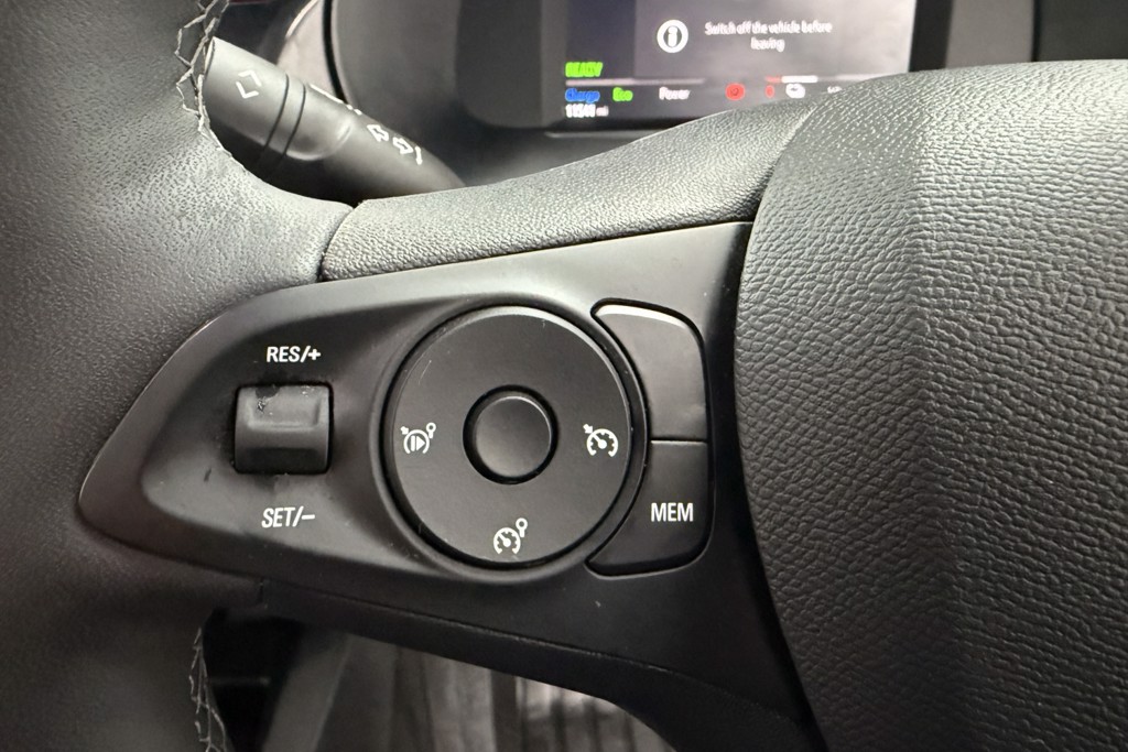 Vauxhall Corsa GS Automatic Electric Hatchback - Stock Number (1543483) - 4th supplementary image