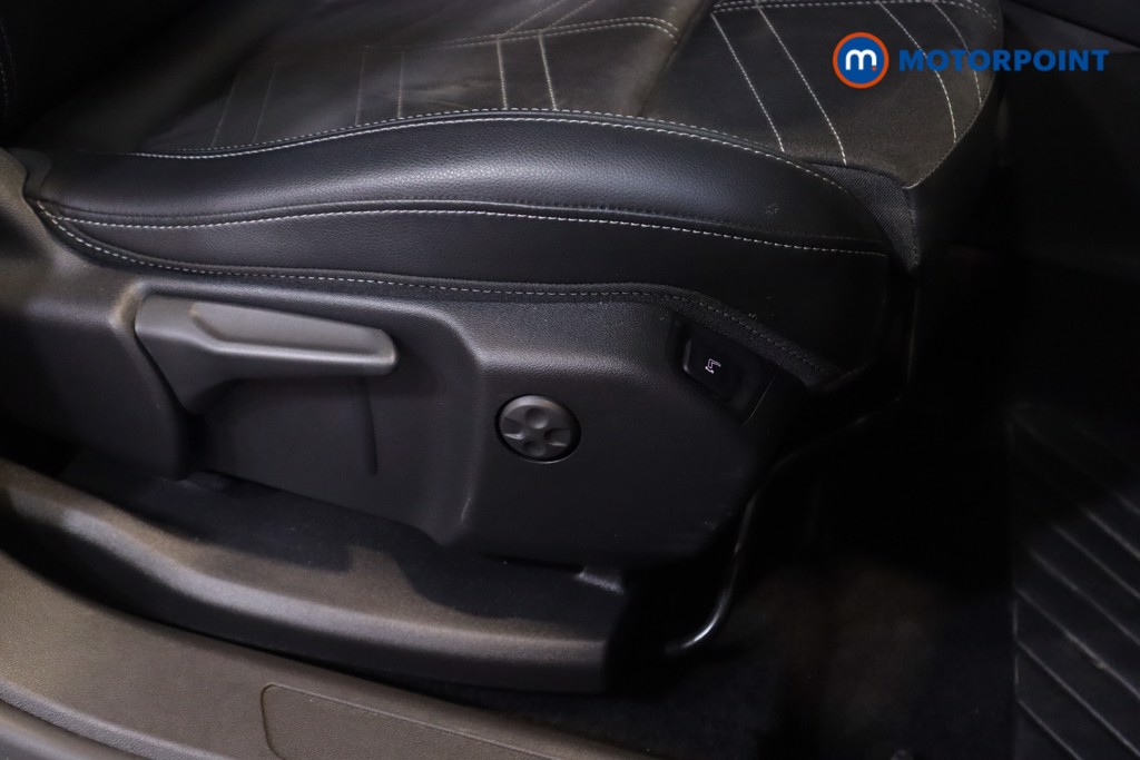 Vauxhall Grandland Ultimate Manual Petrol SUV - Stock Number (1543525) - 6th supplementary image