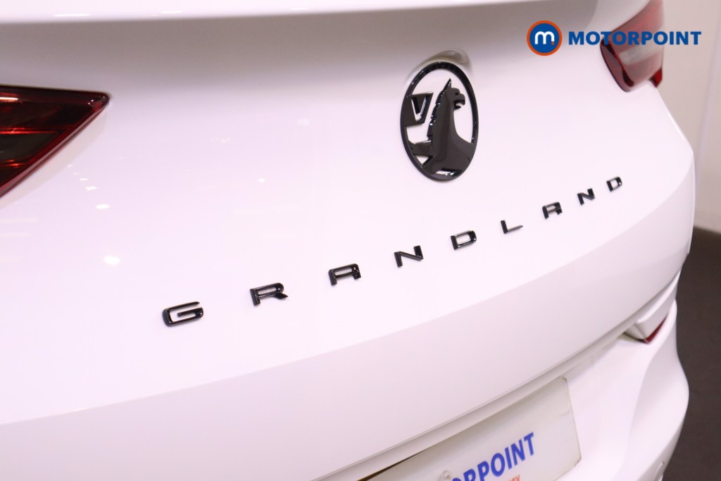 Vauxhall Grandland Ultimate Manual Petrol SUV - Stock Number (1543525) - 33rd supplementary image