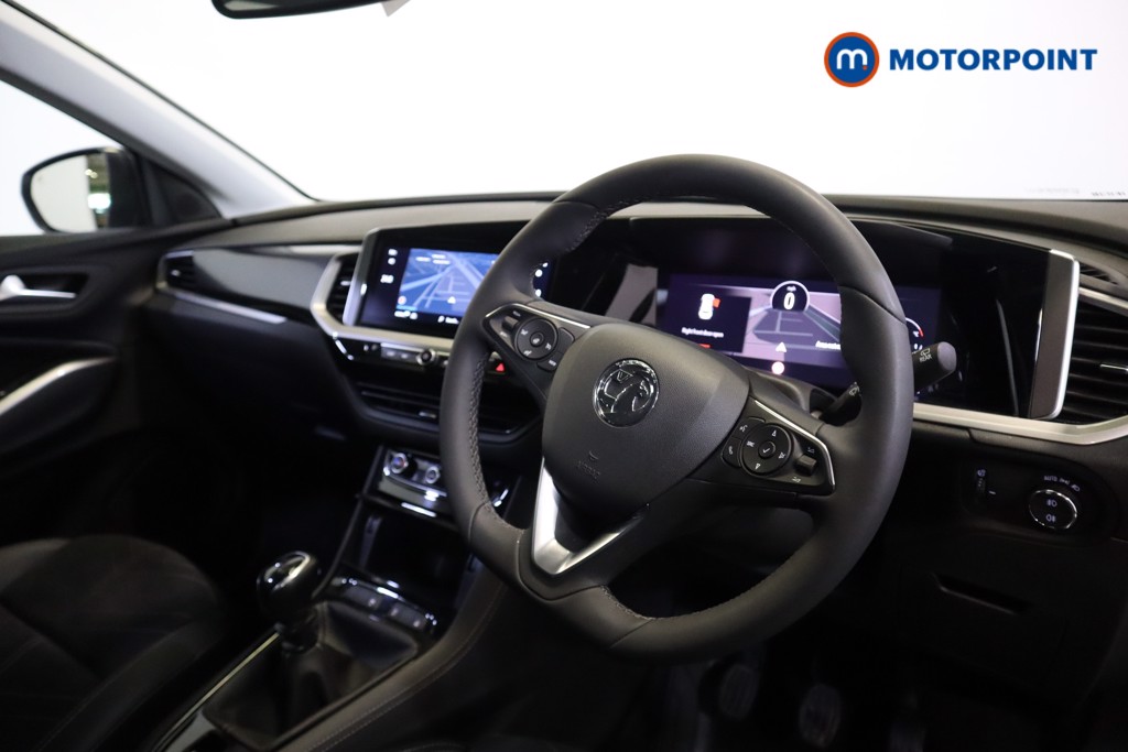 Vauxhall Grandland Ultimate Manual Petrol SUV - Stock Number (1543525) - 1st supplementary image