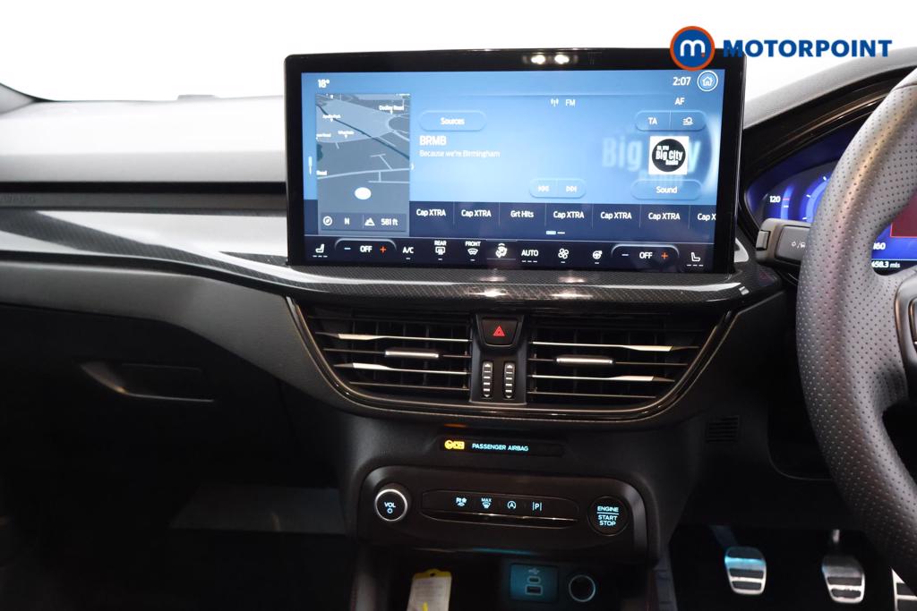 Ford Focus St-Line X Manual Petrol Hatchback - Stock Number (1543696) - 5th supplementary image