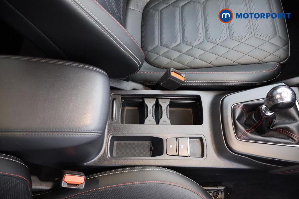 Ford Focus St-Line X Manual Petrol Hatchback - Stock Number (1543696) - 8th supplementary image