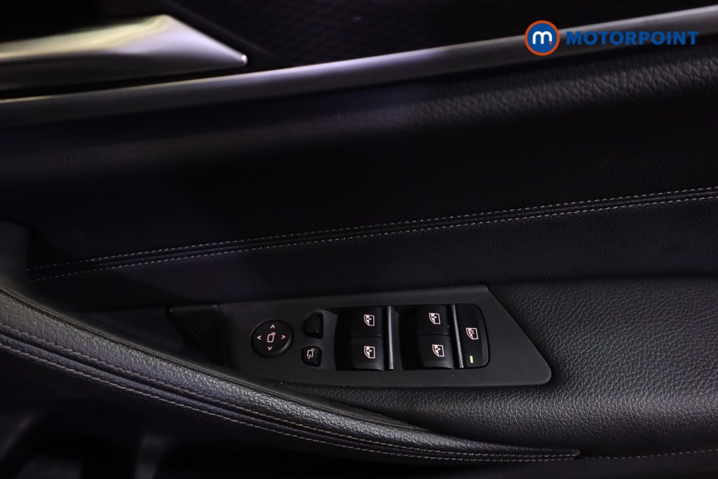 BMW 5 Series M Sport Automatic Petrol Plug-In Hybrid Estate - Stock Number (1543745) - 2nd supplementary image