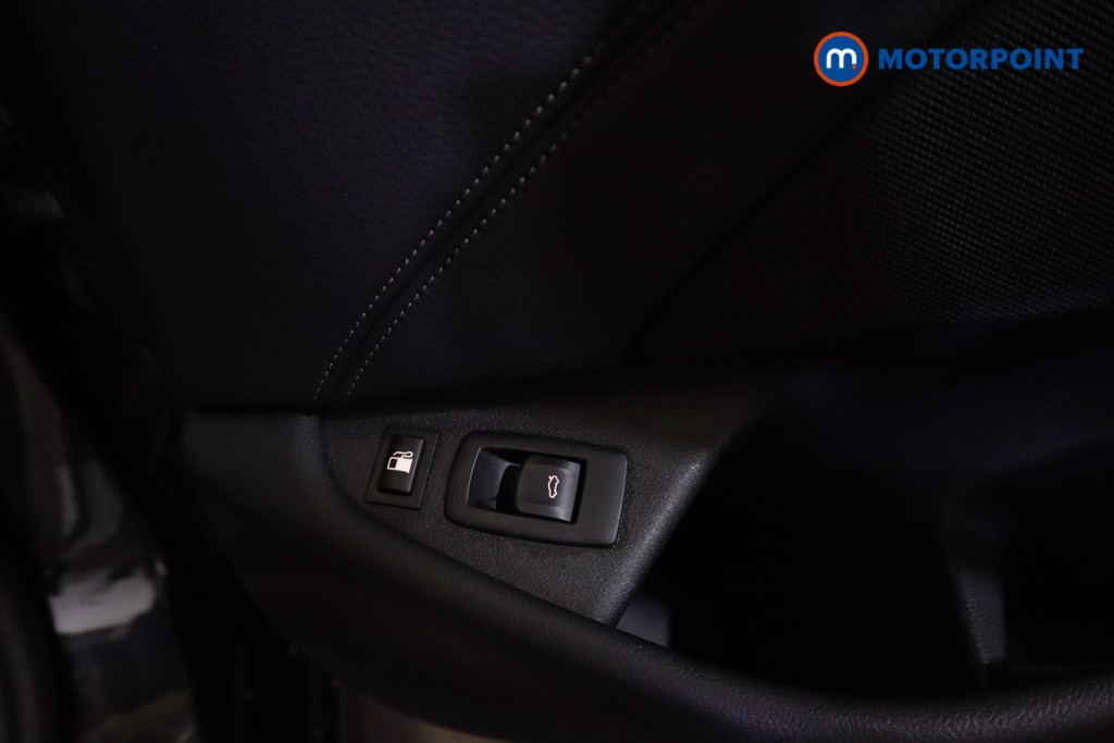BMW 5 Series M Sport Automatic Petrol Plug-In Hybrid Estate - Stock Number (1543745) - 3rd supplementary image