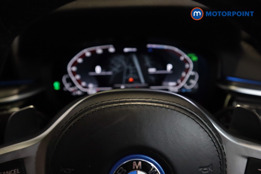 BMW 5 Series M Sport Automatic Petrol Plug-In Hybrid Estate - Stock Number (1543745) - 12th supplementary image