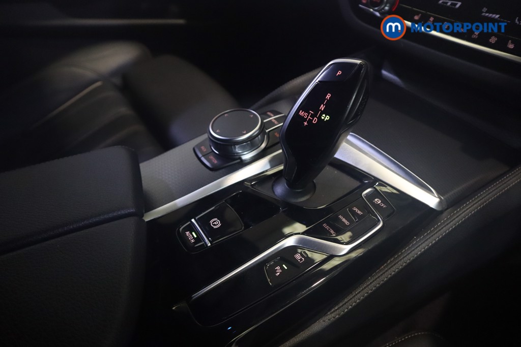 BMW 5 Series M Sport Automatic Petrol Plug-In Hybrid Estate - Stock Number (1543745) - 20th supplementary image
