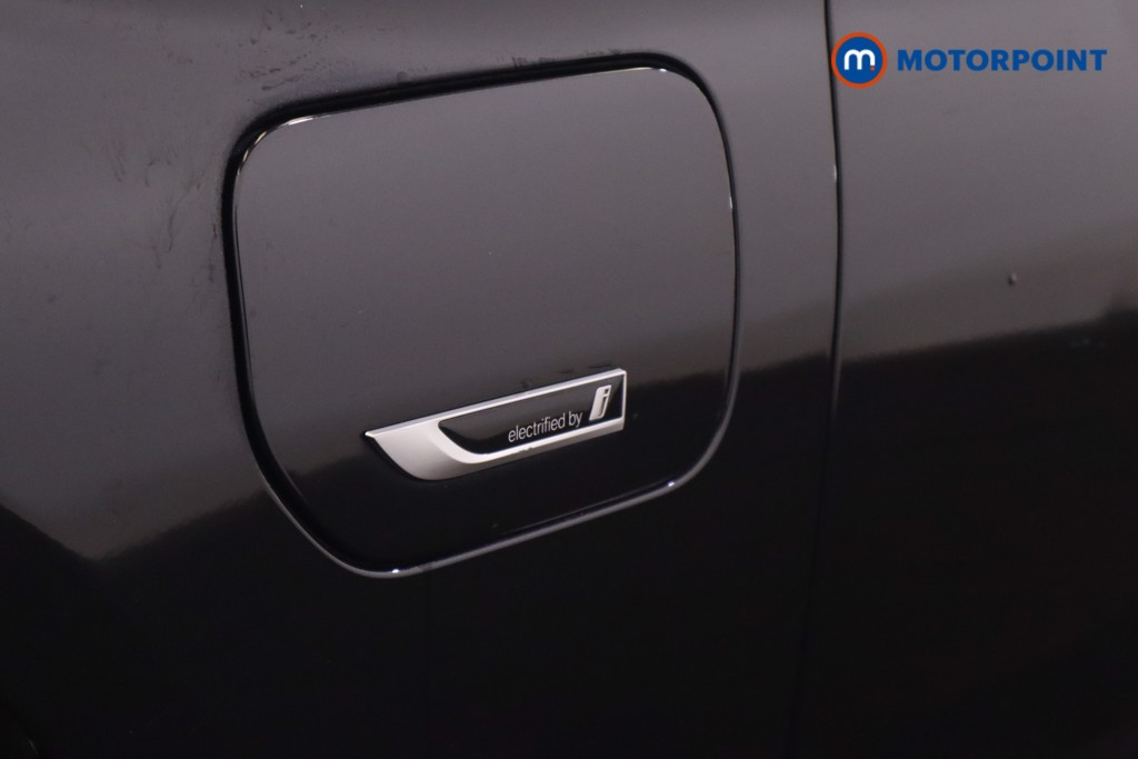 BMW 5 Series M Sport Automatic Petrol Plug-In Hybrid Estate - Stock Number (1543745) - 39th supplementary image
