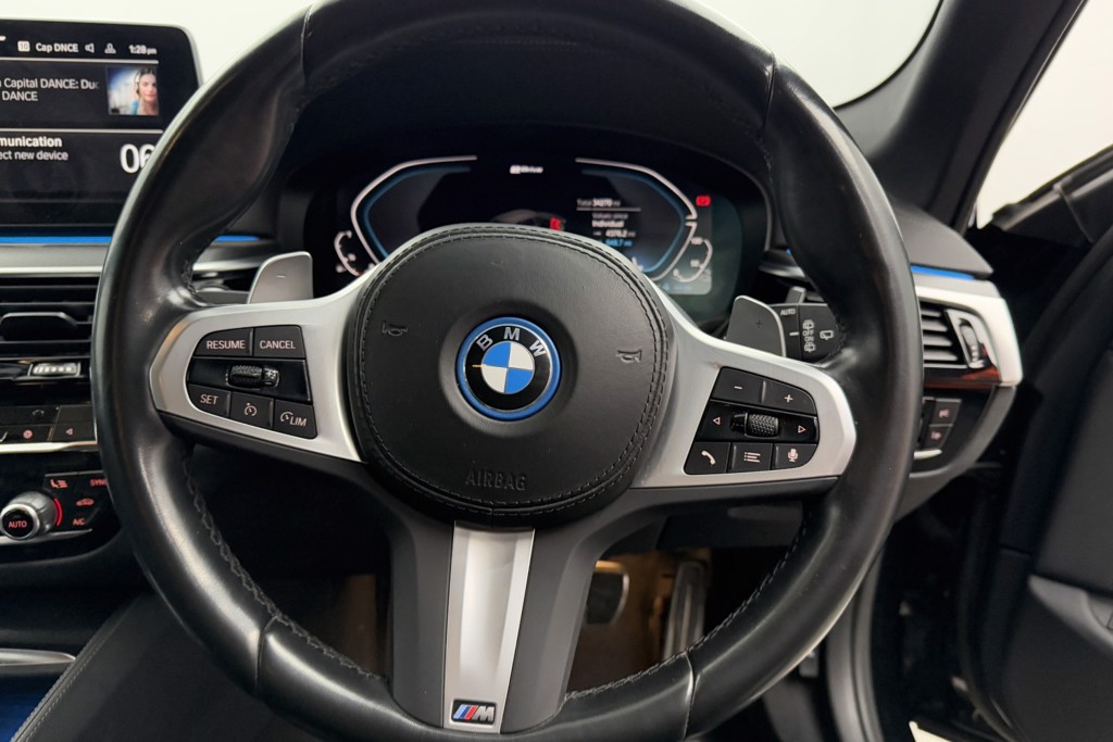 BMW 5 Series M Sport Automatic Petrol Plug-In Hybrid Estate - Stock Number (1543852) - 3rd supplementary image