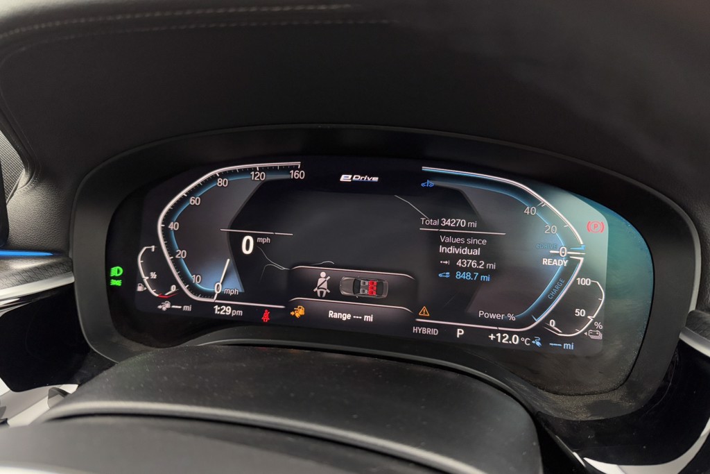 BMW 5 Series M Sport Automatic Petrol Plug-In Hybrid Estate - Stock Number (1543852) - 6th supplementary image
