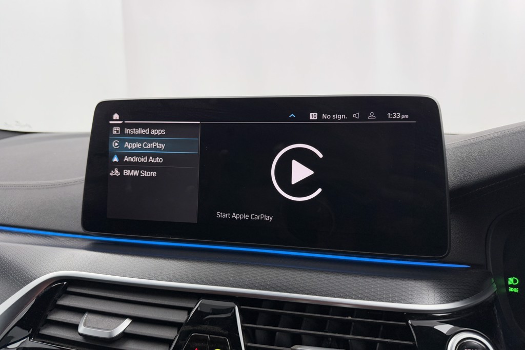 BMW 5 Series M Sport Automatic Petrol Plug-In Hybrid Estate - Stock Number (1543852) - 17th supplementary image