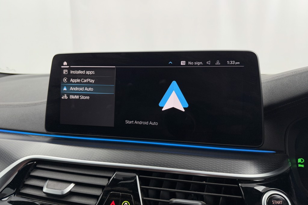 BMW 5 Series M Sport Automatic Petrol Plug-In Hybrid Estate - Stock Number (1543852) - 18th supplementary image