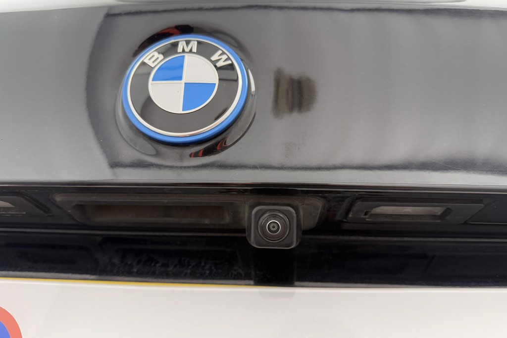 BMW 5 Series M Sport Automatic Petrol Plug-In Hybrid Estate - Stock Number (1543852) - 42nd supplementary image