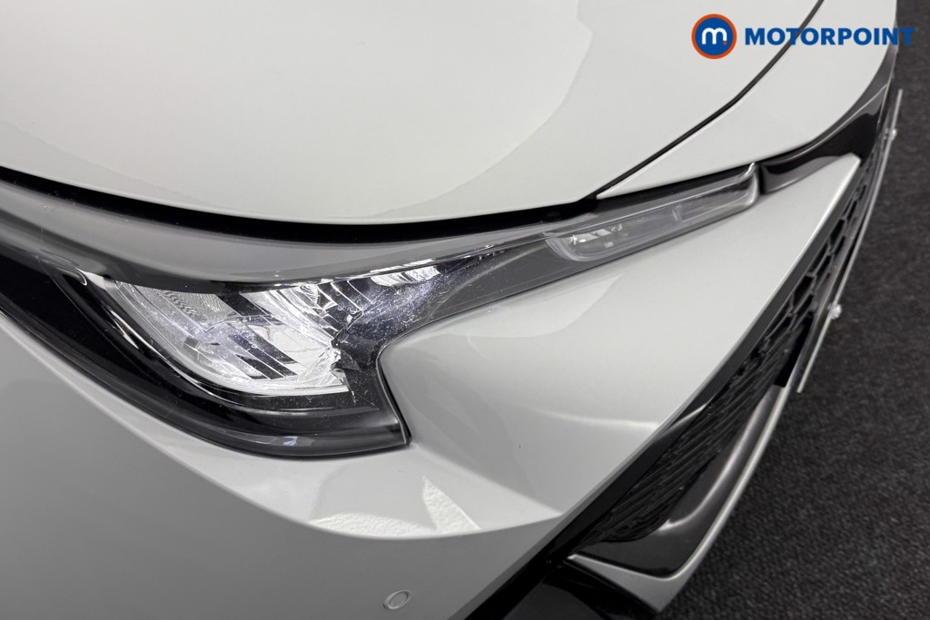 Toyota Corolla Gr Sport Automatic Petrol-Electric Hybrid Hatchback - Stock Number (1543927) - 27th supplementary image
