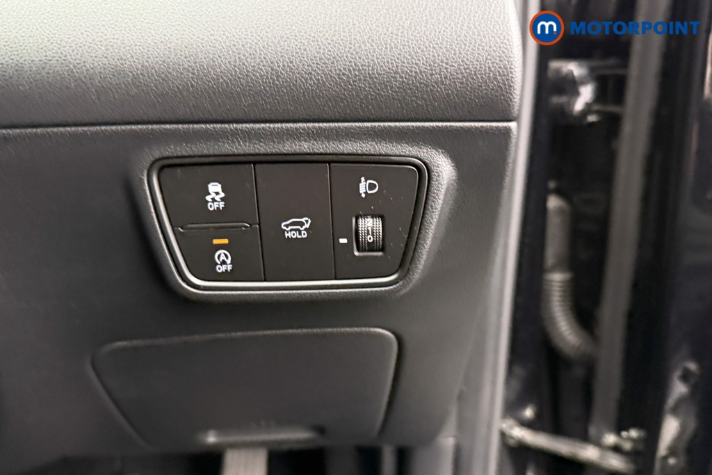 Hyundai Tucson Ultimate Manual Petrol SUV - Stock Number (1544047) - 17th supplementary image