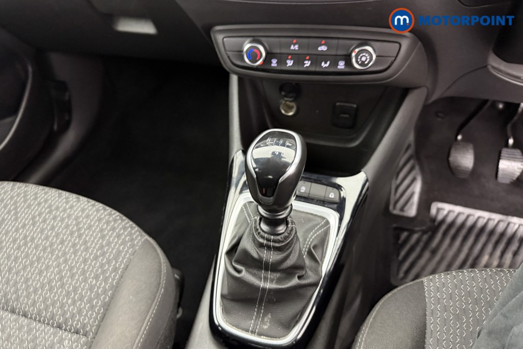 Vauxhall Crossland Design Manual Petrol SUV - Stock Number (1544383) - 9th supplementary image