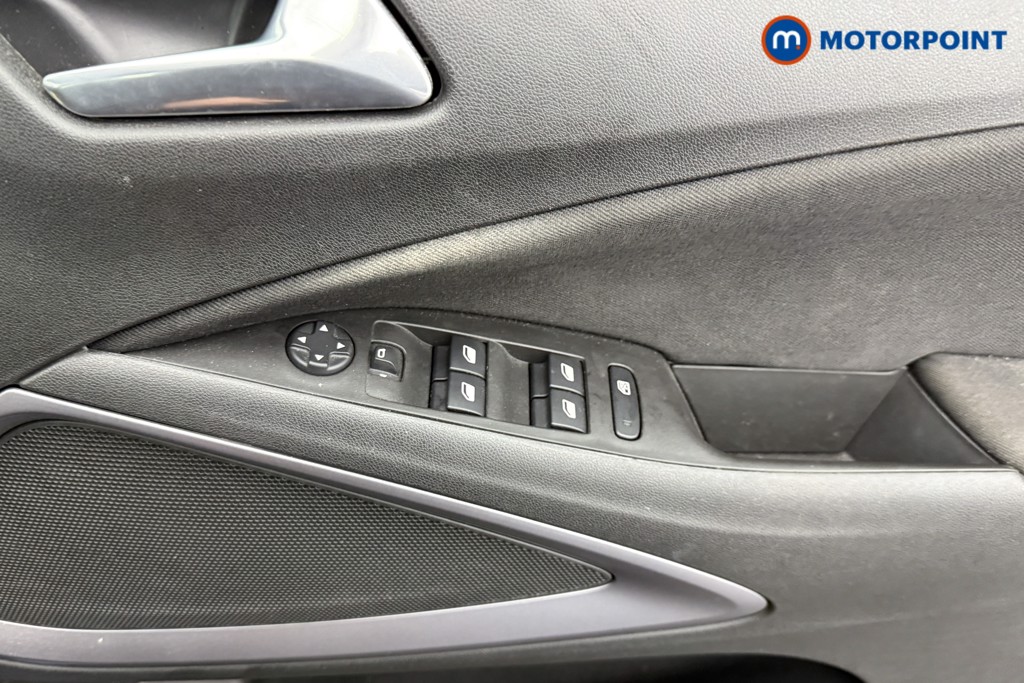 Vauxhall Crossland Design Manual Petrol SUV - Stock Number (1544383) - 13th supplementary image