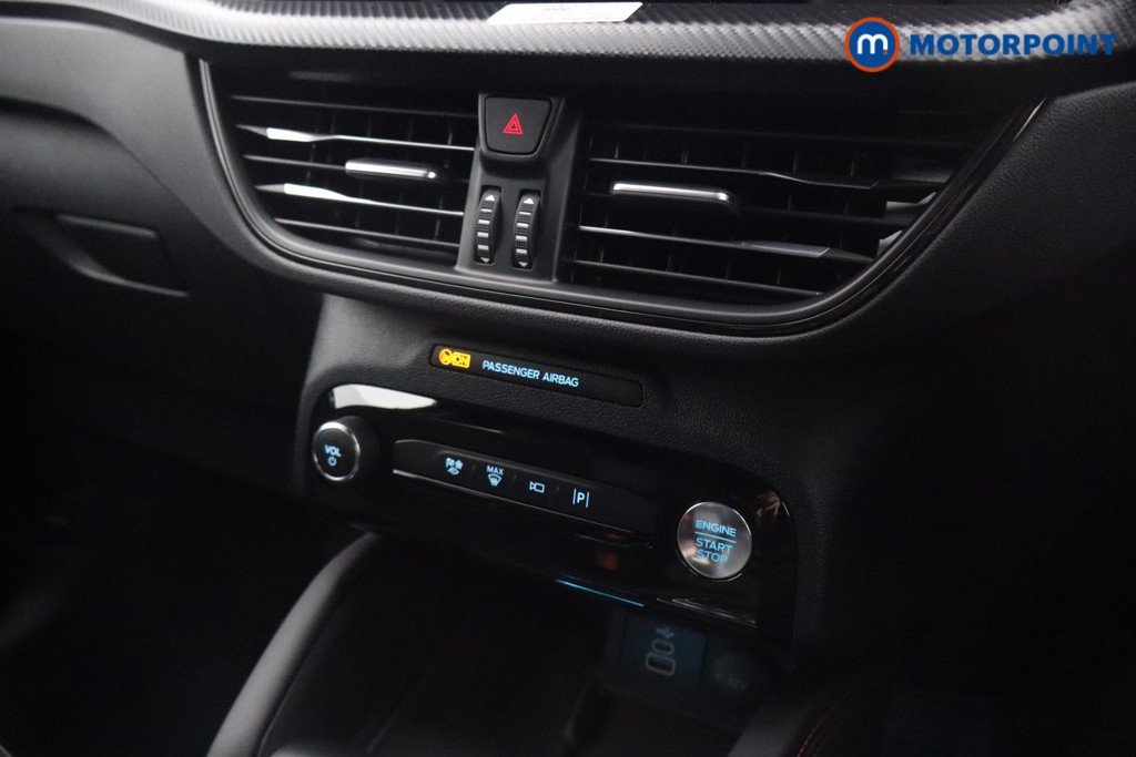 Ford Kuga St-Line Automatic Petrol Plug-In Hybrid SUV - Stock Number (1544411) - 9th supplementary image