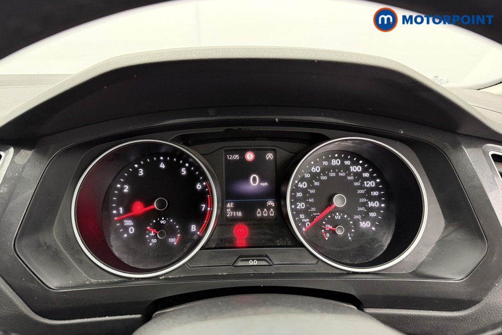 Volkswagen Tiguan Life Manual Petrol SUV - Stock Number (1544790) - 5th supplementary image