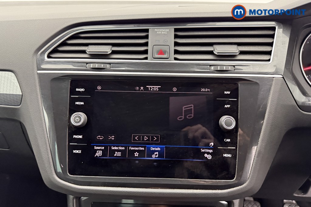 Volkswagen Tiguan Life Manual Petrol SUV - Stock Number (1544790) - 7th supplementary image